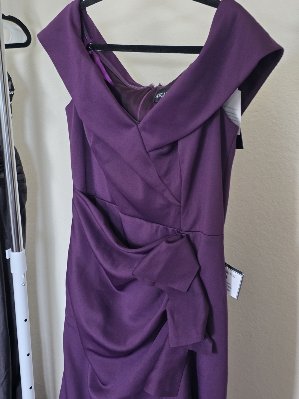 Xscape Dress Off-Shoulder Ruffle Gown Purple Patti Techno Scuba Size 16 - Picture 8 of 12